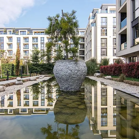 Apartamento With Pool